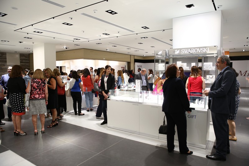 Swarovski celebrates the reopening of its kiosk in ABC Achrafieh